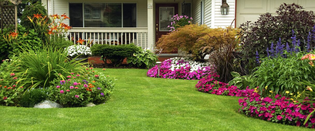 The Best Landscaping Tip: Hire a Professional Landscaping Service