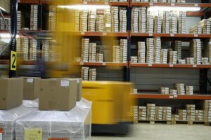 Robots in The Workplace? What To Know About Warehouse Automation