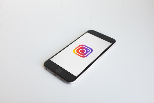 How to get verified on Instagram Pro for free
